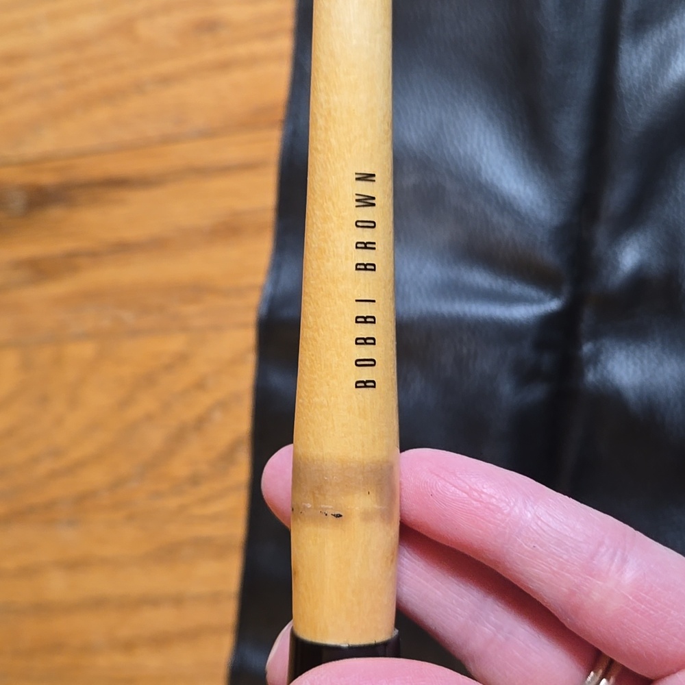 Bobbi Brown black brush roll with 15 brushes - Picture 8 of 10